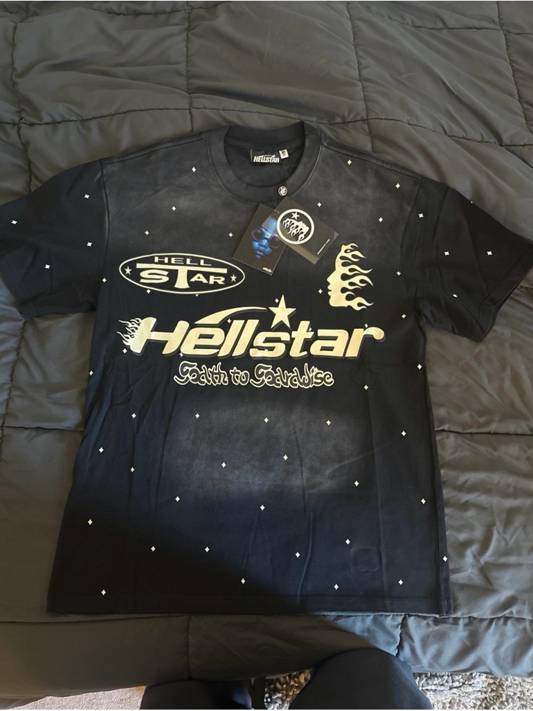 Hellstar Men’s Short Sleeve Graphic Tee - Black